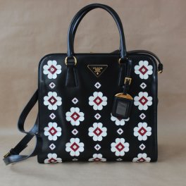 Prada Tasche