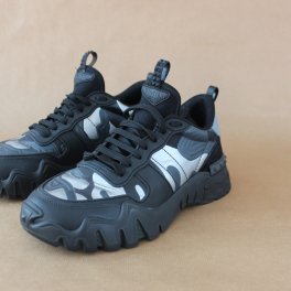 Valentino Sneaker