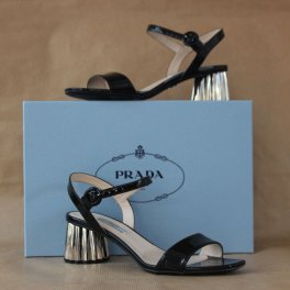 Prada Sandalen