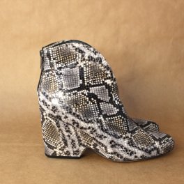 Diane von Fürstenberg Boots